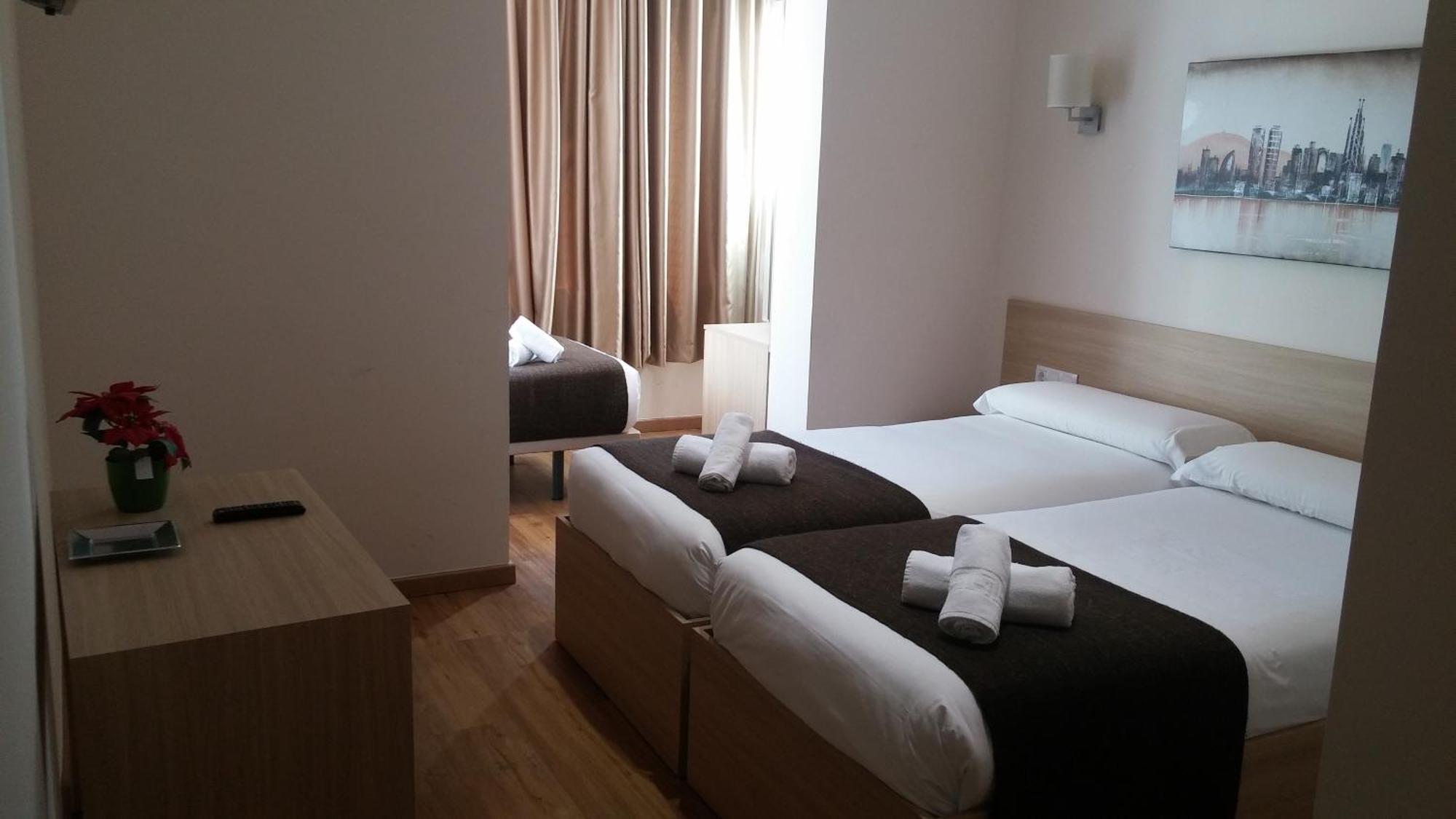 Double Room Extra Bed,690806682:JPEG
